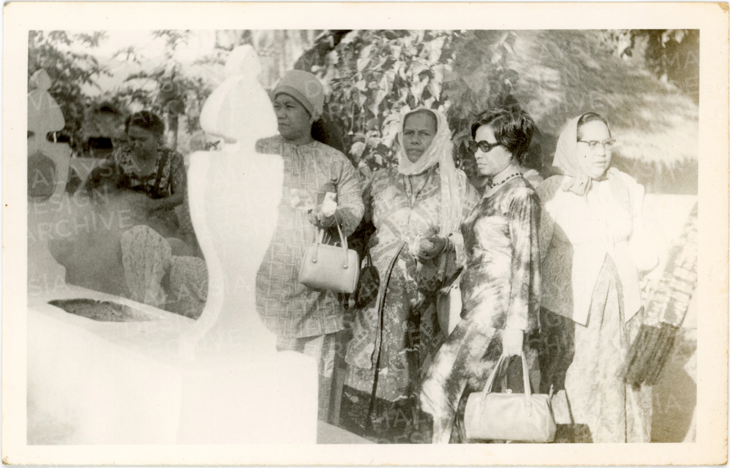 Wanita UMNO at Makam Mahsuri 02