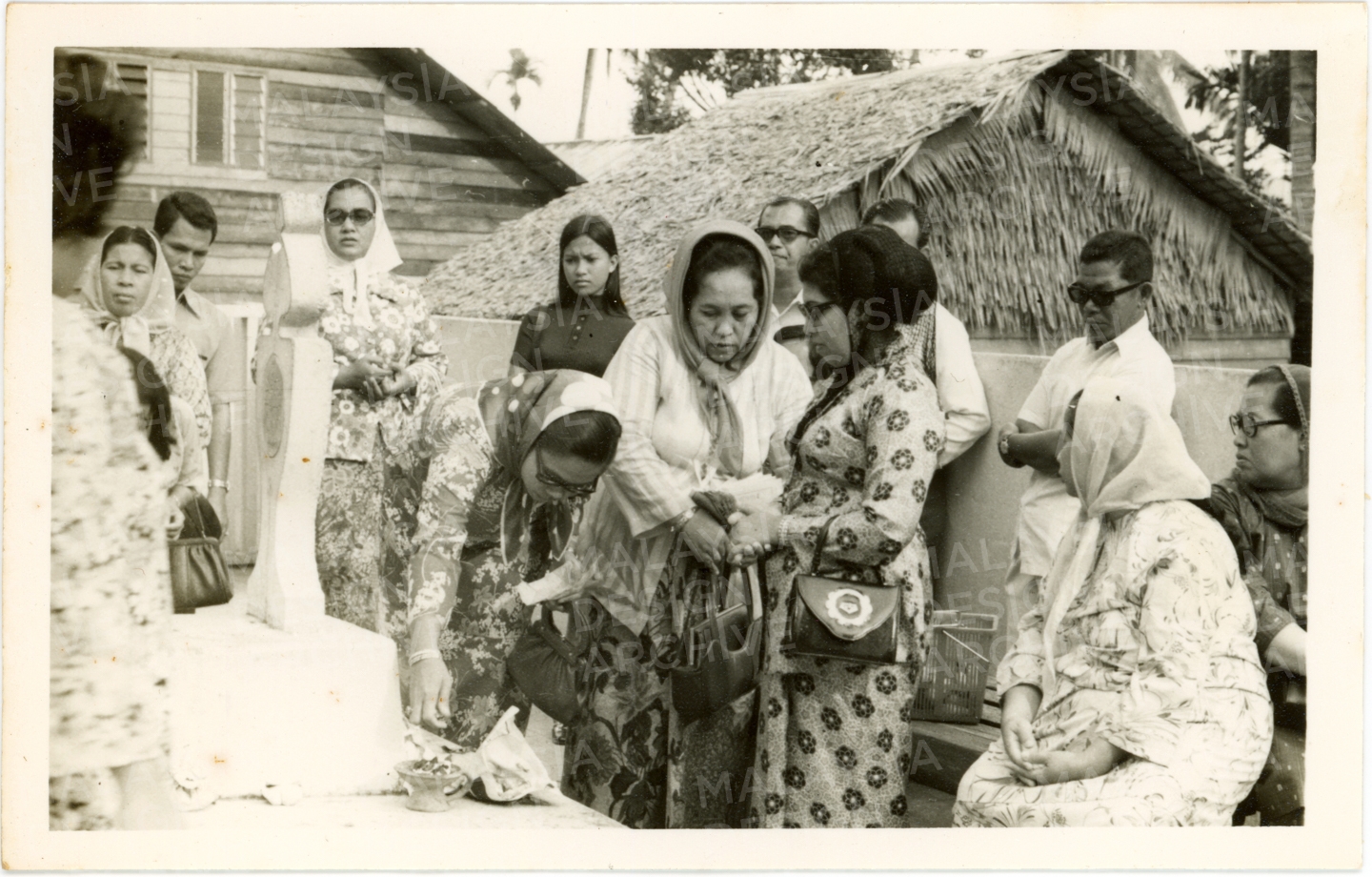 UMNO Members at Makam Mahsuri 06